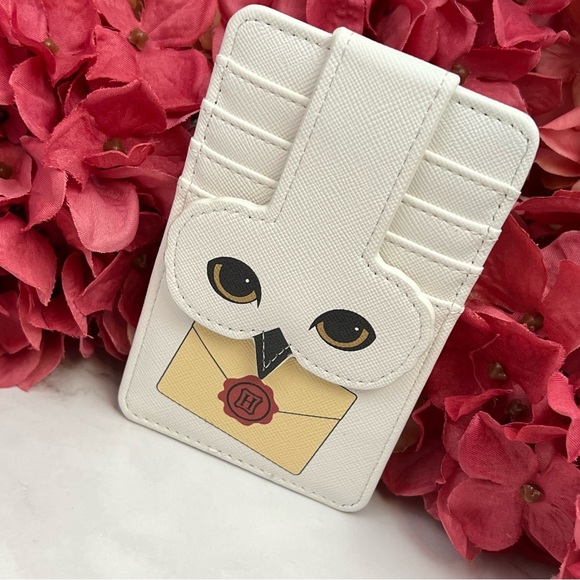 Harry Potter Hedwig the Owl Hogwarts Slim Wallet - Picture 3 of 11